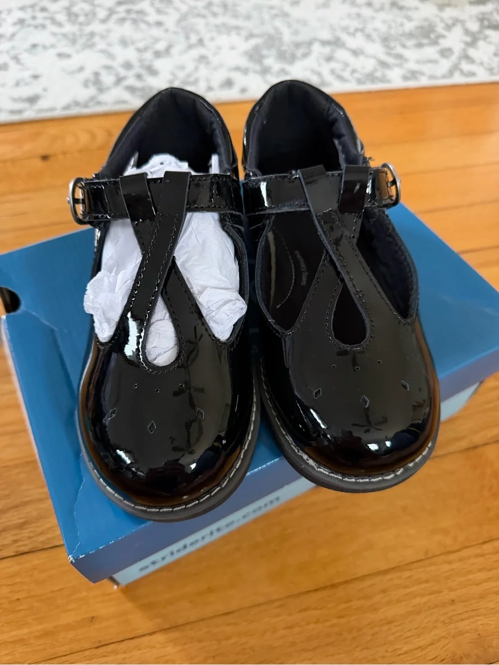 Stride Rite Girls' Black Patent Mary Jane with Buckle